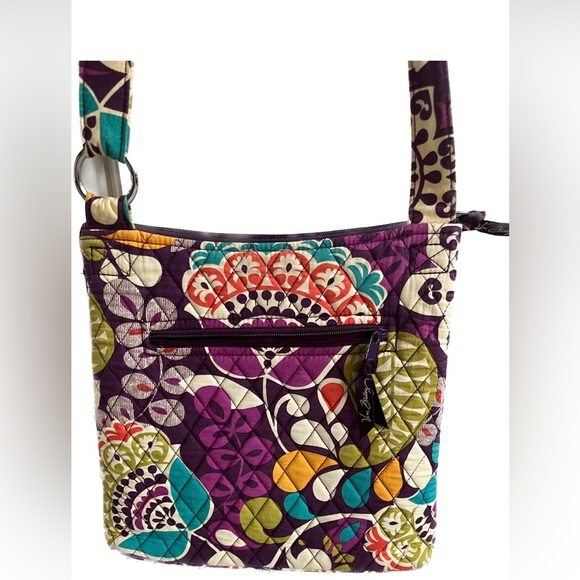 Vera Bradley Cross Body hipster in a fun and vibrant pattern. - Picture 1 of 7